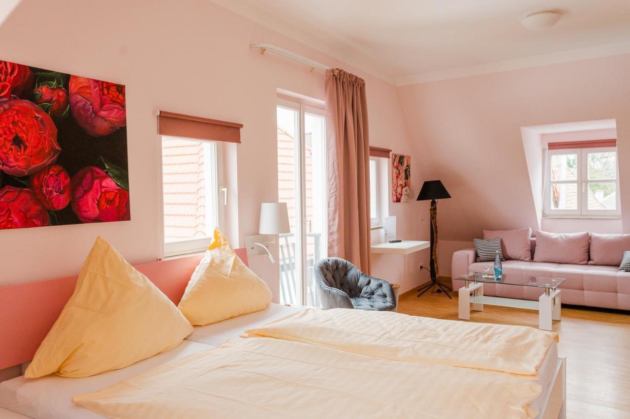 Hotel & Cafe Ritter Von Boehl Deidesheim Ngoại thất bức ảnh