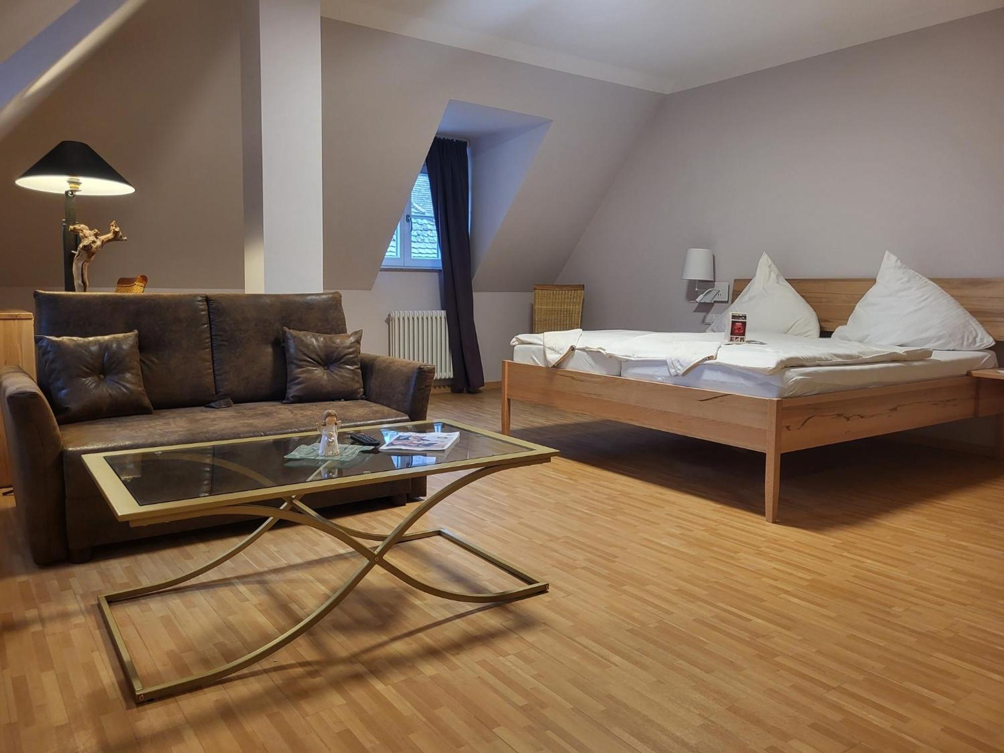 Hotel & Cafe Ritter Von Boehl Deidesheim Ngoại thất bức ảnh