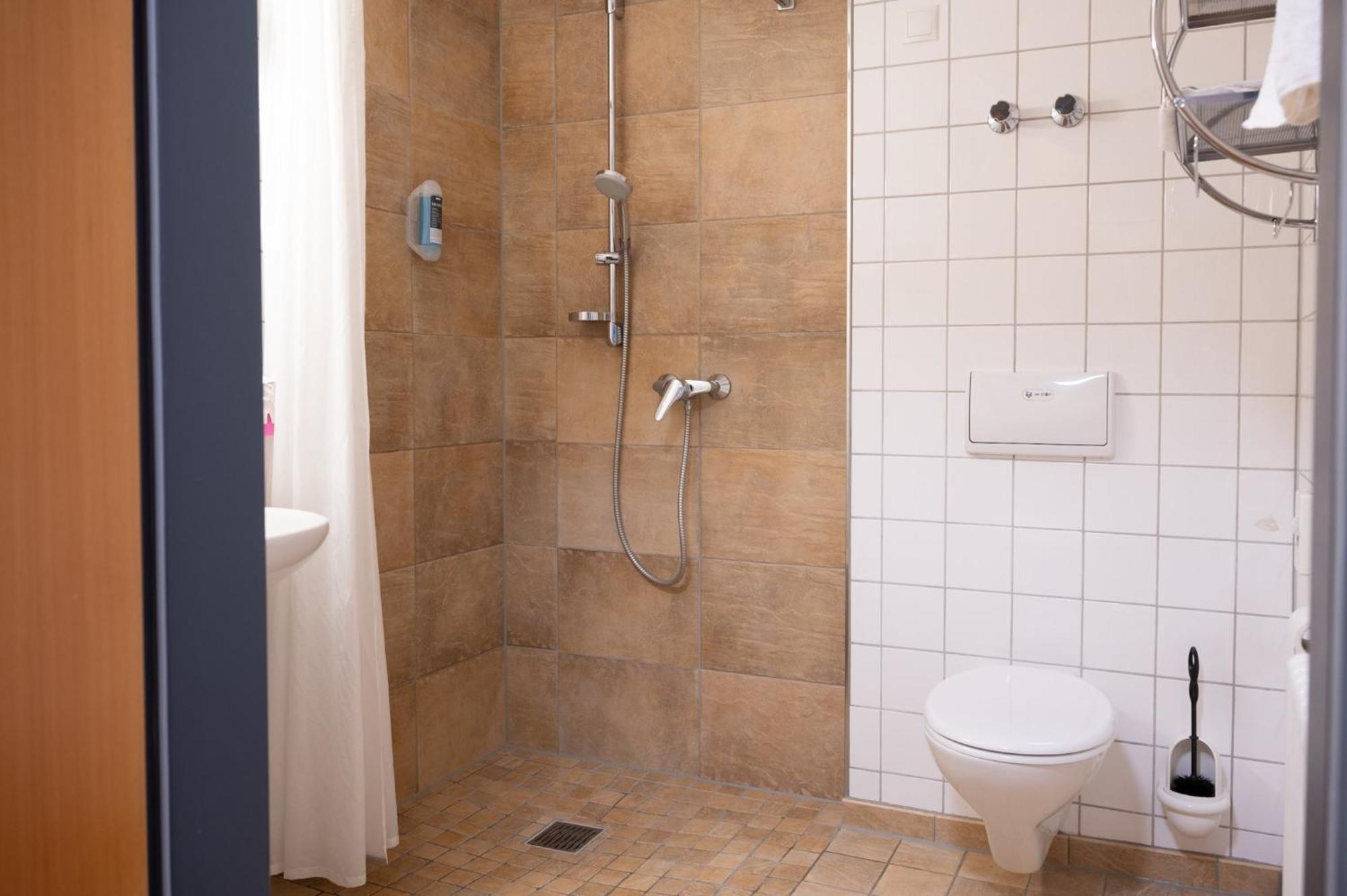 Hotel & Cafe Ritter Von Boehl Deidesheim Ngoại thất bức ảnh