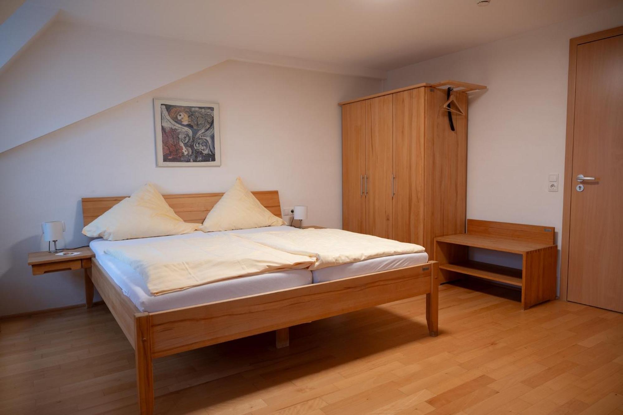Hotel & Cafe Ritter Von Boehl Deidesheim Ngoại thất bức ảnh