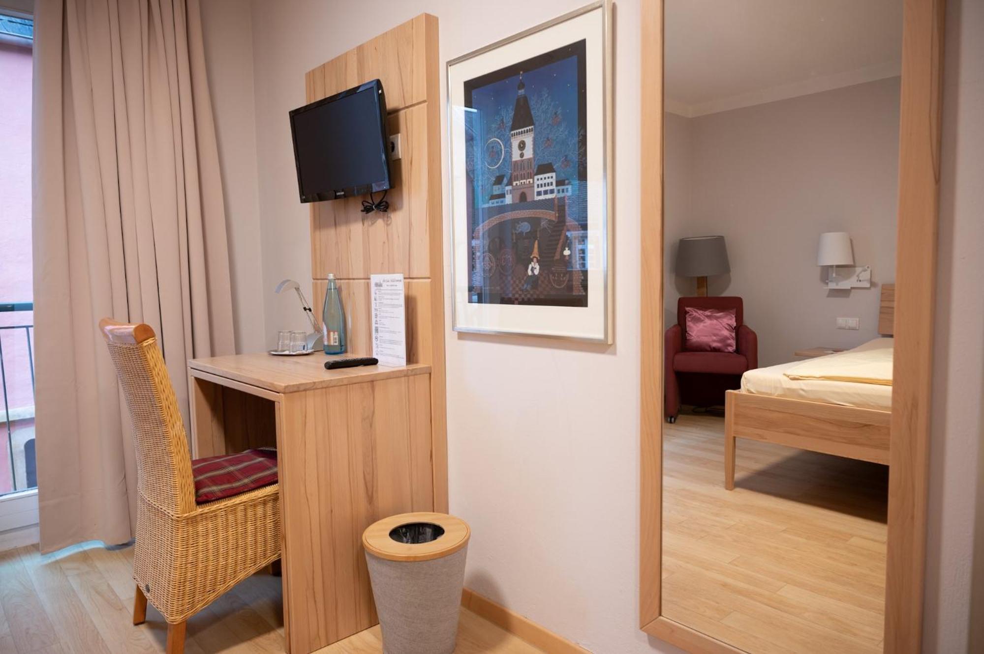 Hotel & Cafe Ritter Von Boehl Deidesheim Ngoại thất bức ảnh