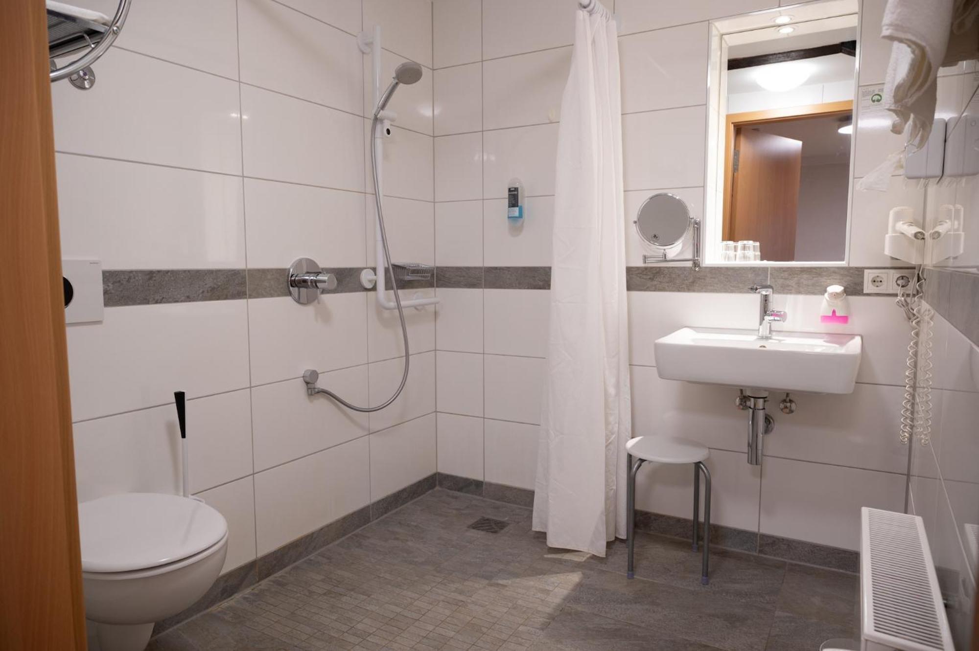 Hotel & Cafe Ritter Von Boehl Deidesheim Ngoại thất bức ảnh