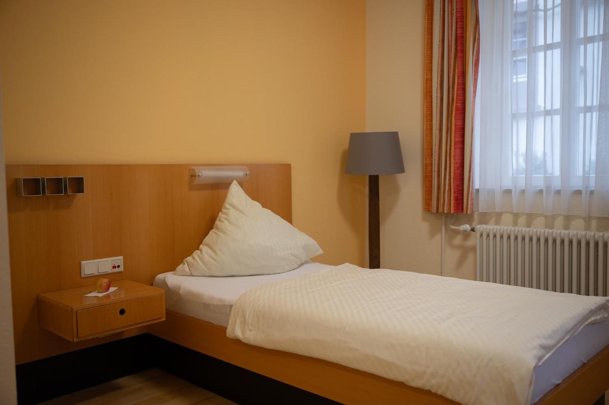 Hotel & Cafe Ritter Von Boehl Deidesheim Ngoại thất bức ảnh