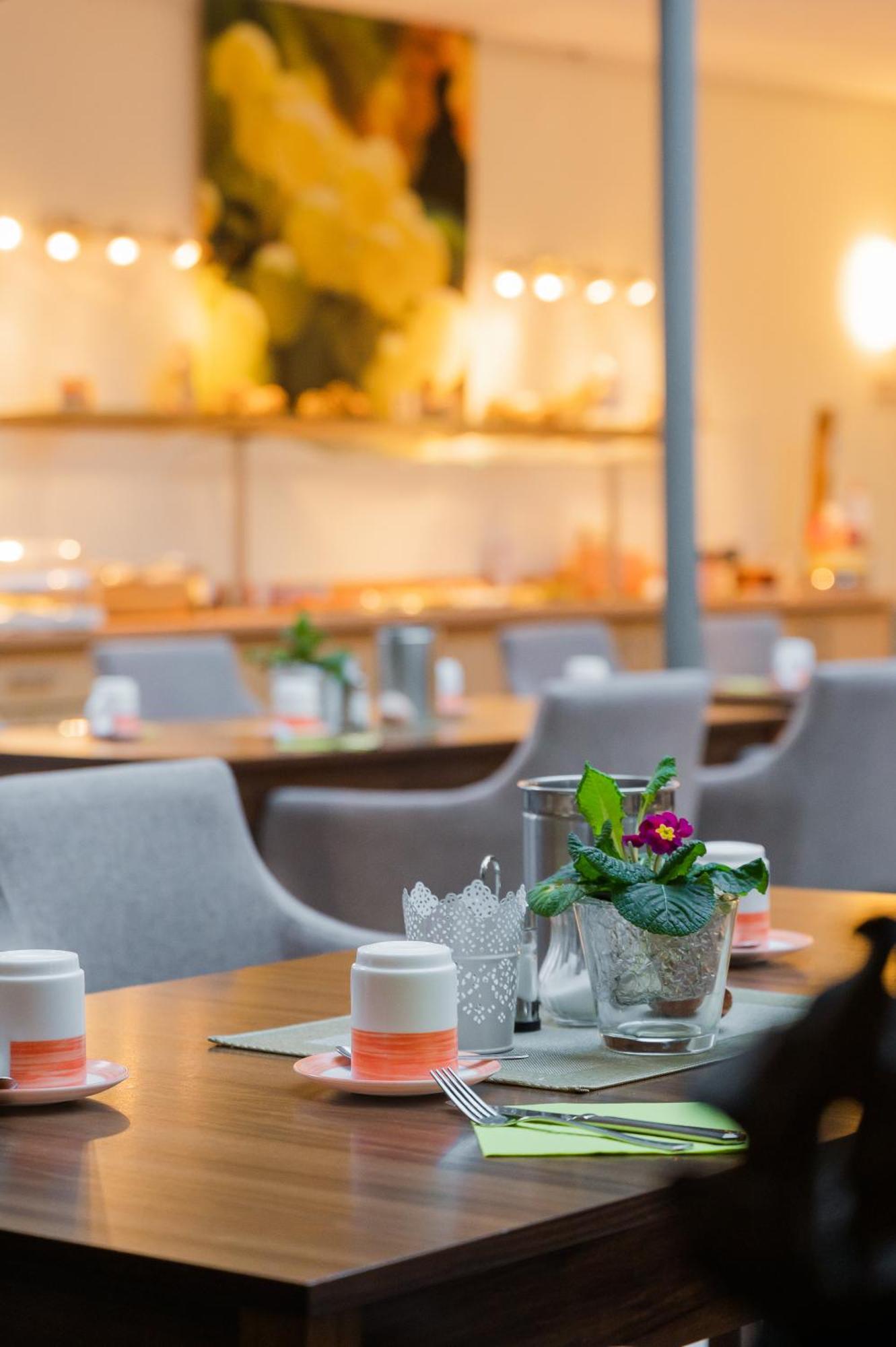 Hotel & Cafe Ritter Von Boehl Deidesheim Ngoại thất bức ảnh