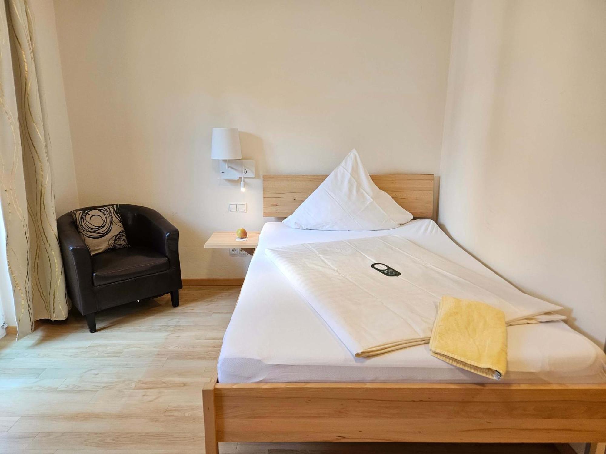 Hotel & Cafe Ritter Von Boehl Deidesheim Ngoại thất bức ảnh