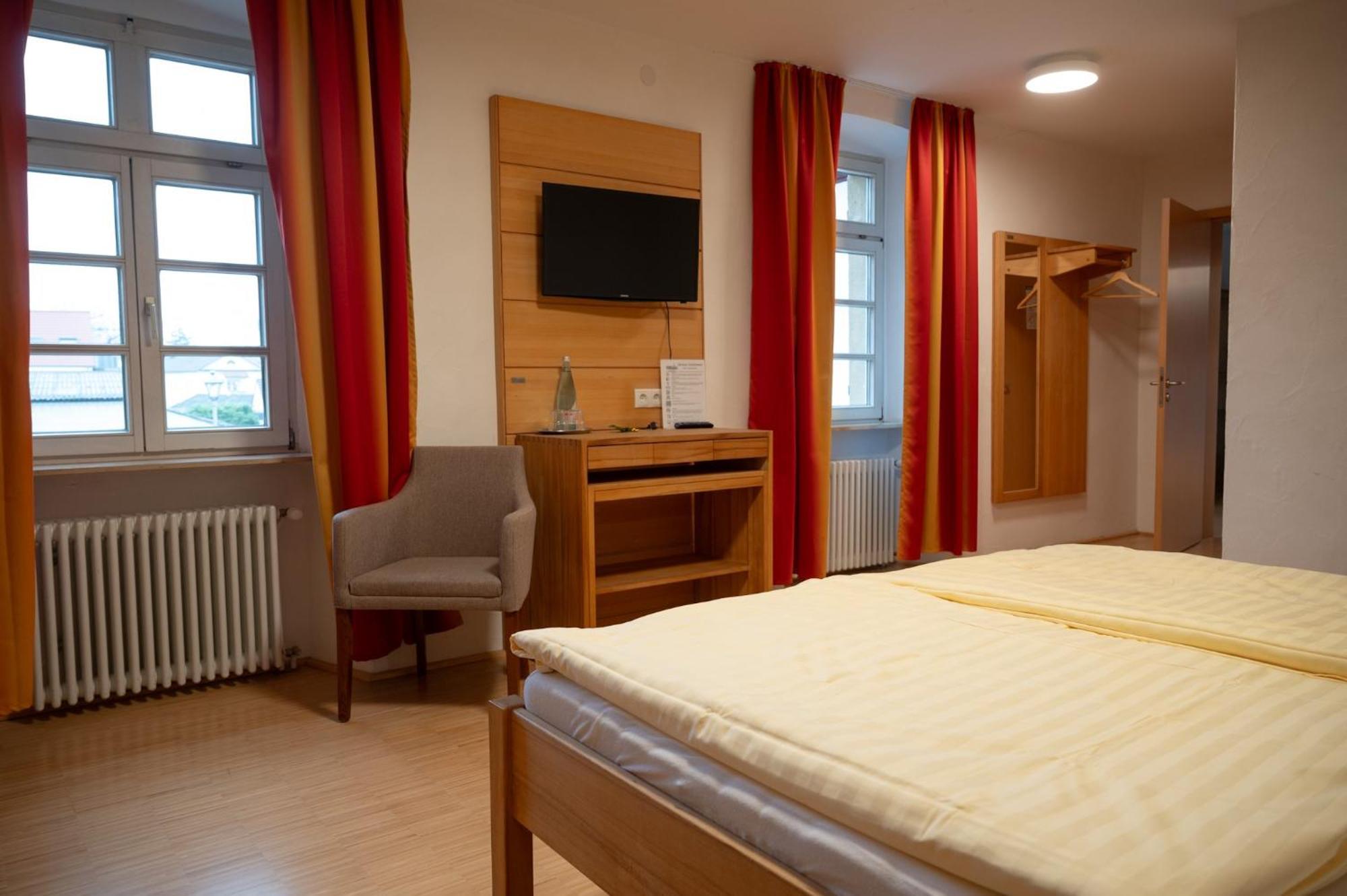 Hotel & Cafe Ritter Von Boehl Deidesheim Ngoại thất bức ảnh
