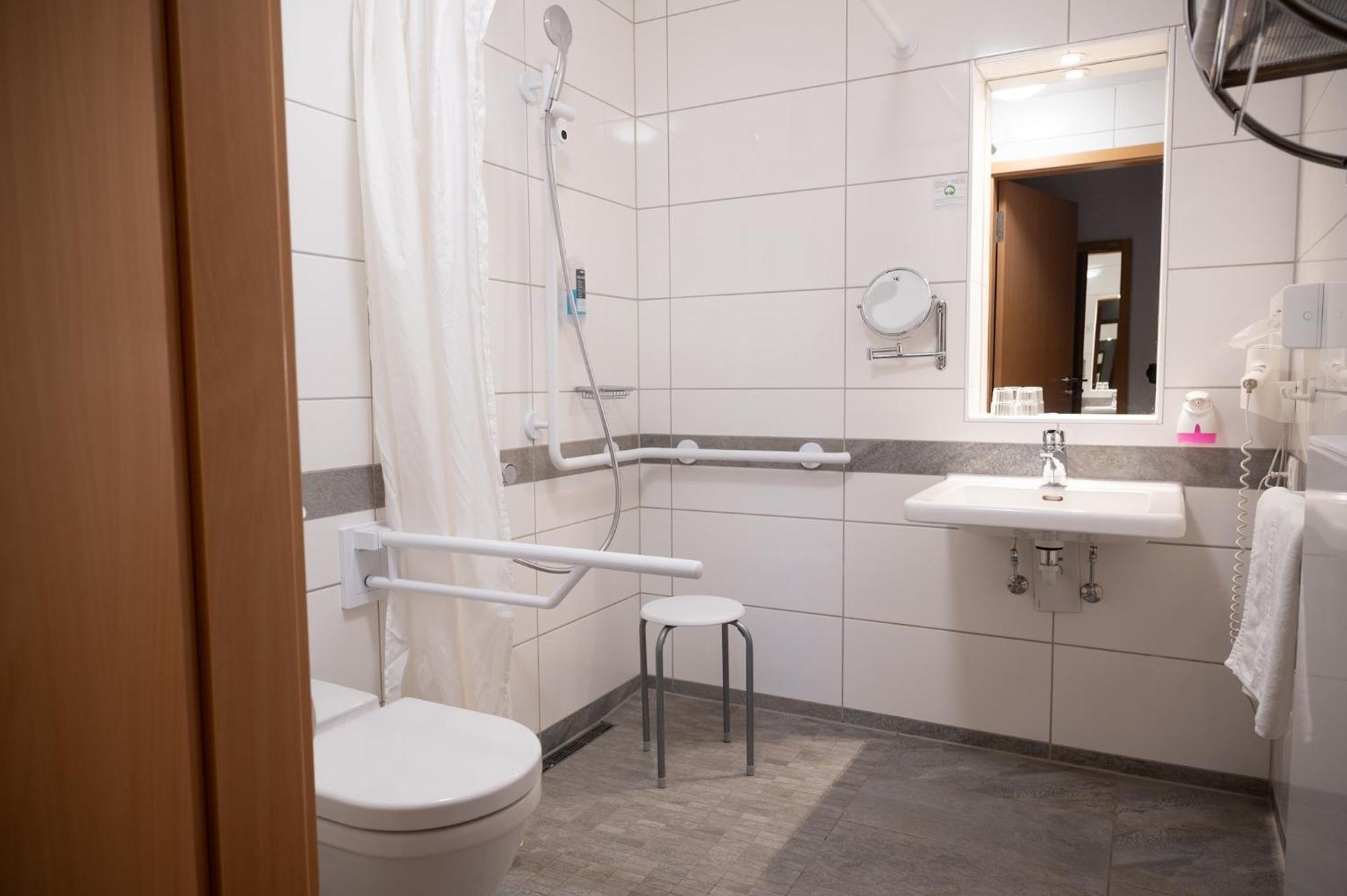 Hotel & Cafe Ritter Von Boehl Deidesheim Ngoại thất bức ảnh